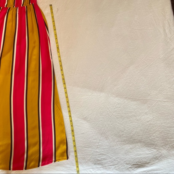 Size M•Bold Striped Ruffle Short Sleeve Tie Waist Maxi Multicolor - Size M - Picture 7 of 9